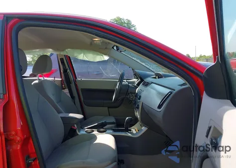 2008 Ford Focus Se/Ses из США, поврежденный, VIN 1FAHP35N08W192703